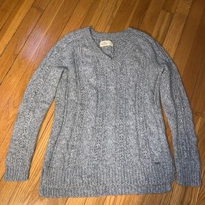 Hollister sweater